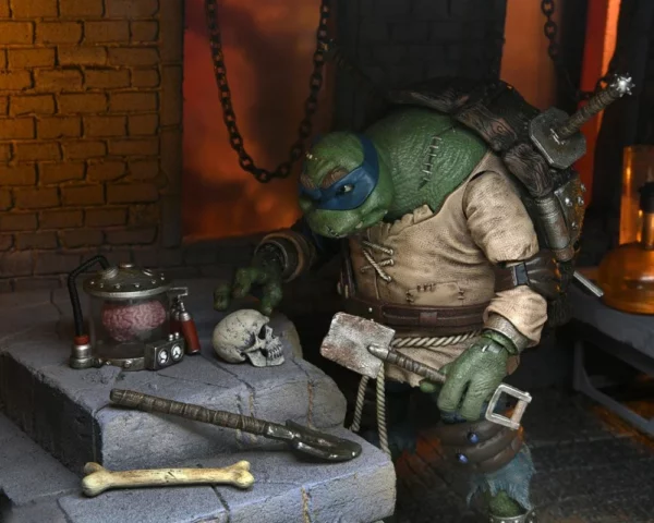 NECA Universal Monsters TMNT leonardo  the hunchback - Imagen 3