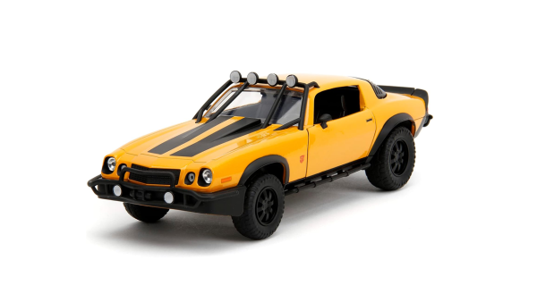 Transformers Rise of the Beast 1:24 1977 Chevy Camaro Bumblebee & Badge