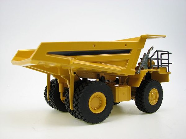 Komatsu HD605-5 1:50 - Imagen 2