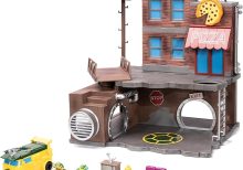 TMNT Turtle Lair Nano Scene