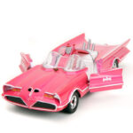 Pink Slips W7 1:24 Classic TV Series Batmobile