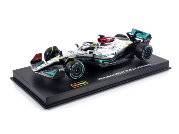 1:43 F1 Merecedes W13 E Performance (2022) con # 44 Hamilton